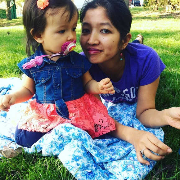 Meet your Posher, Evangeline - Picture 1 of 1